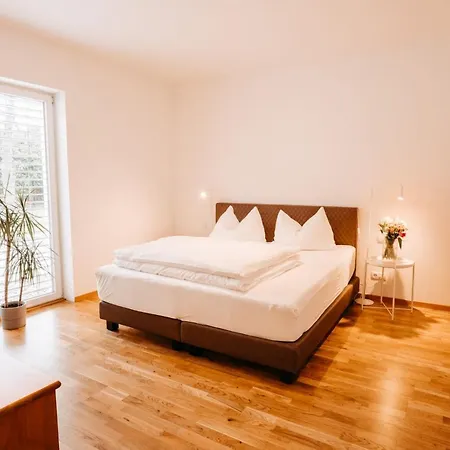 Lägenhetshotell Kaiser's Hof Strass (Waldviertel)